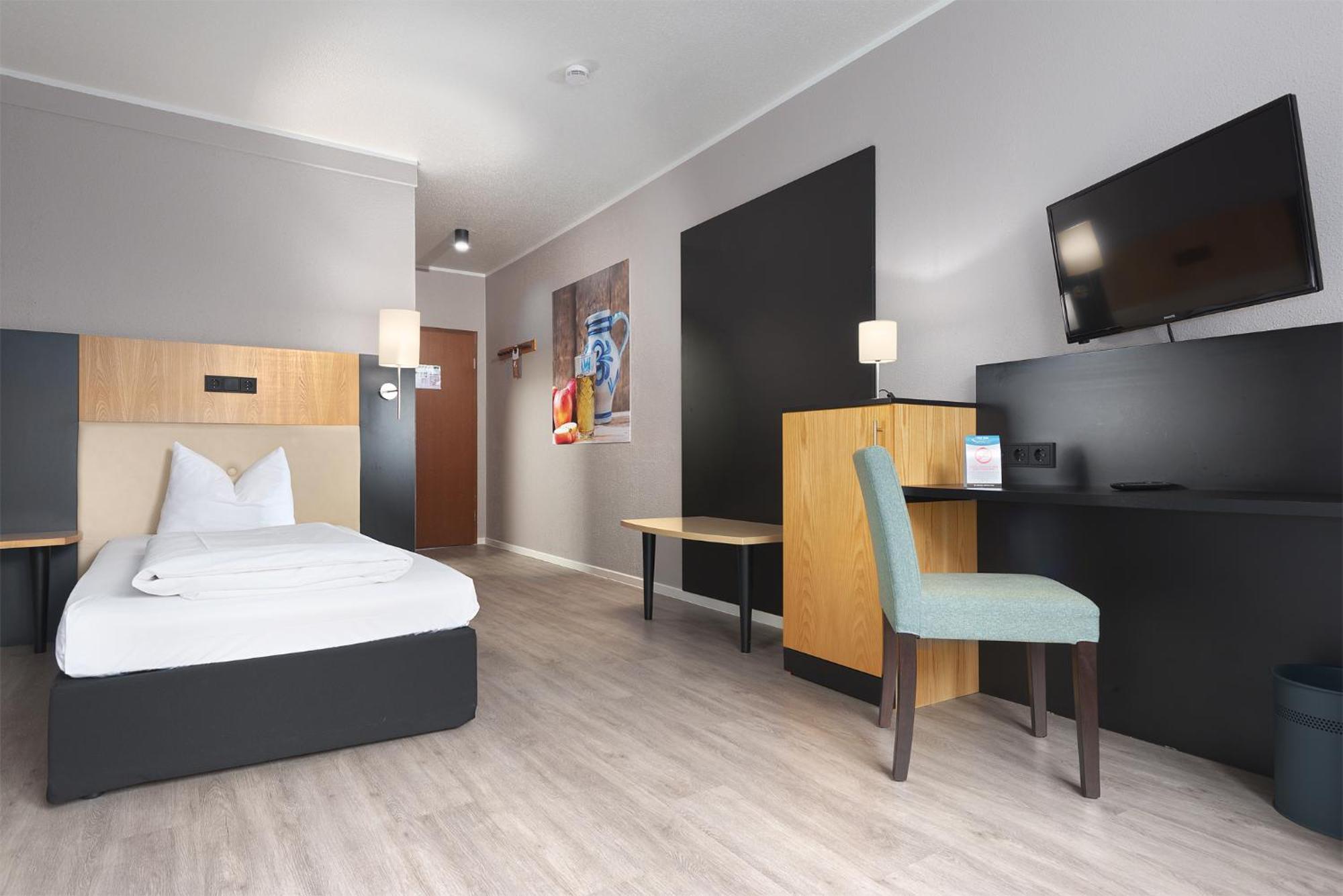 Trip Inn Hotel Egelsbach Frankfurt Bagian luar foto