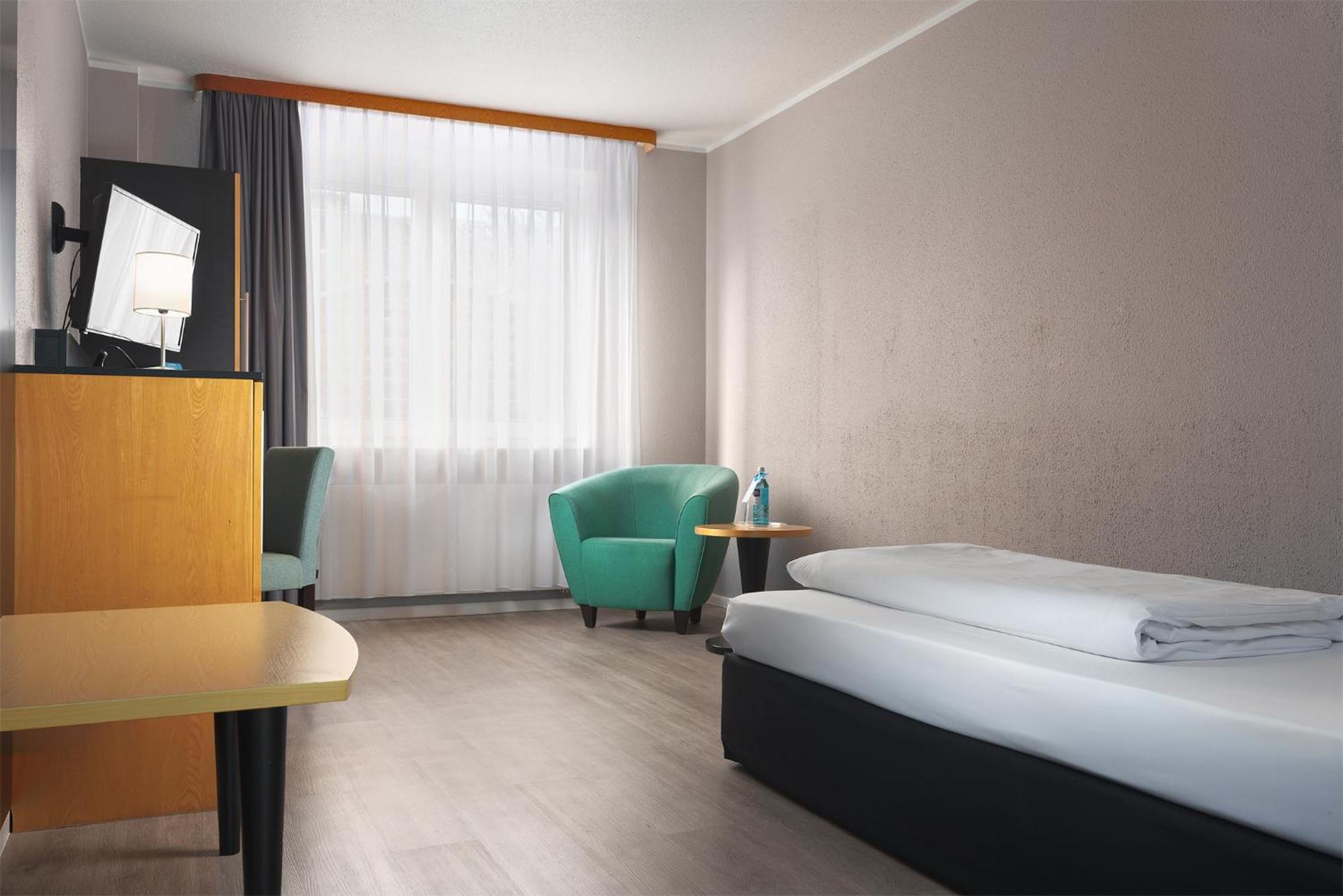 Trip Inn Hotel Egelsbach Frankfurt Bagian luar foto